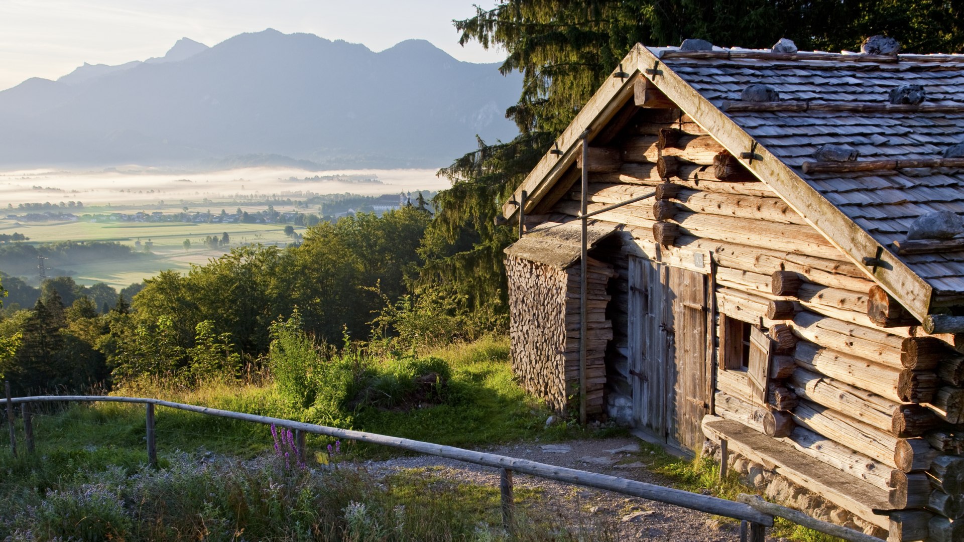 Glentleiten Brunnerkaser Bäck, © Bezirk Oberbayern, Archiv FLM Glentleiten Glentleiten Brunnerkaser Bäck, © Bezirk Oberbayern, Archiv FLM Glentleiten